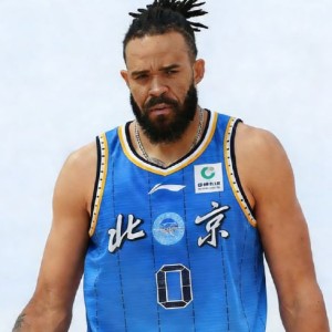 CBA官宣：北京男篮完成NBA3冠中锋麦基注册 有望战四川首秀